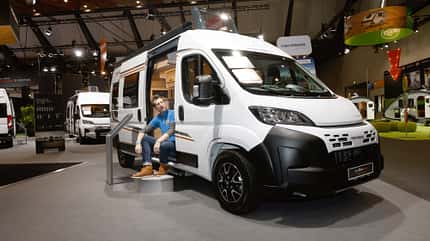 CMT, Messe, Carabus. Edition Fire, 2025, Campingbus, Kastenwagen, Fiat Ducato Carabus Edition Fire (2025) Messe CMT Fiat Ducato Campingbuss