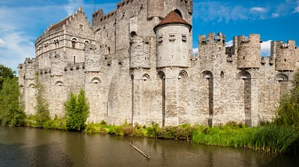 Burg, Wasser, Schilf, Gravensteen, Gent Gravensteen Burg in Gent