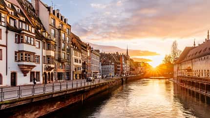 Strassburg, Wasser, Fachwerk, Altstadt Strassburg, Frankreich vom Wasser
