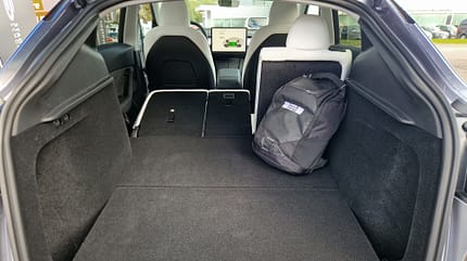 Tesla Model y (2025) Test Tesla Model y (2025) Sitze