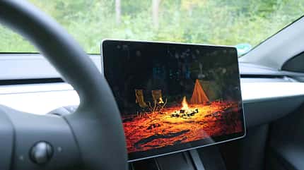 Tesla, Model Y, Car Camping, E-Wagen, Camping Modus Tesla, Model Y, Car Camping, E-Wagen, Camping Modus