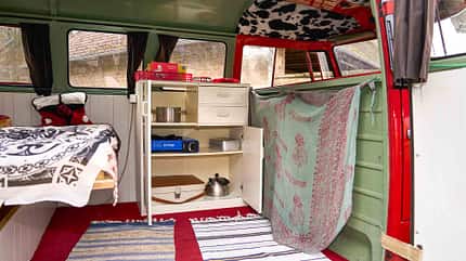 VW ID. BUZZ, VW T7 VW ID. BUZZ und T1 Campingbus