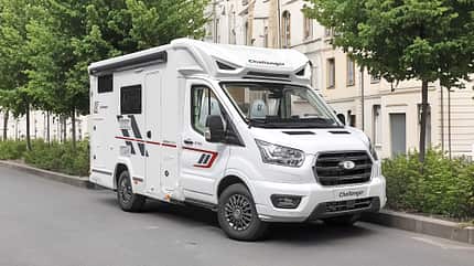 Challenger S 215 (2025) Challenger S 215 (2025)