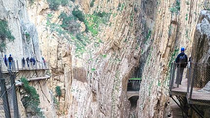 wohnmobil, tour, spanien, fruehling Felswände