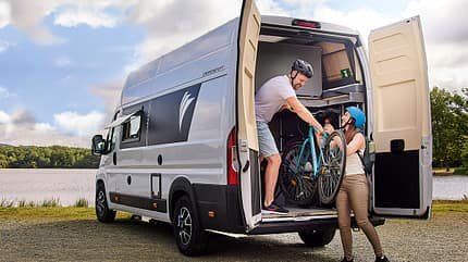 Dreamer Fun Camper Sport, Campingbus, Fahrradtransport, Hubbett Dreamer Fun Camper Sport, Campingbus, Fahrradtransport, Hubbett