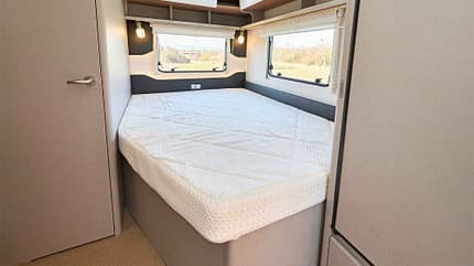 f_Buerstner, Averso-Harmony, Schlafzimmer, Matratze, Oberschränke f_Buerstner_Averso-Harmony_Schlafzimmer