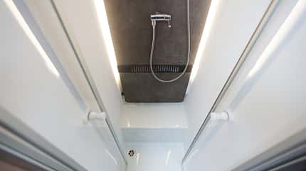 Adria Coral MB 670 SL (2025) Adria Coral MB 670 SL (2025) Dusche f