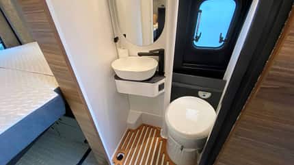 Bad, WC, Sprinter, Campingbus Adria, Supertwin, 600 SPB, 4x4, Sprinter, Campingbus