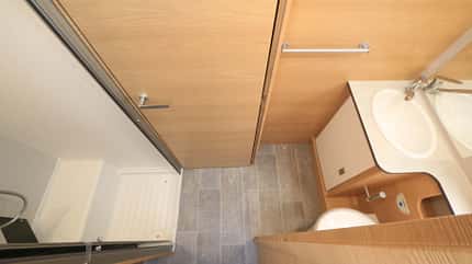 Giottiline, Wohnmobil, Siena 396, Teilintegrierter, Wohnmobil, teilintegriertes Wohnmobil, familienfreundlich, fünf Schlafplätze, sieben Sitzplätze, Kinderzimmer, Stockbetten Giottiline Siena 396 Wohnmobil für Familien mit Kinderzimmer