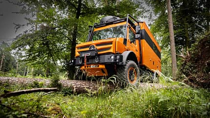 Hellgeth Tenere, Unimog, Waldweg, Gelände, Bäume