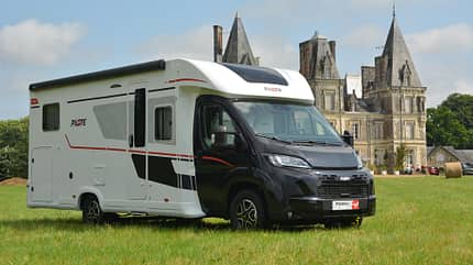Pilote Pacific P740FGJ Teilintegriertes Wohnmobil