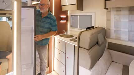 Küche, Sitzbank, Spülbecken, Kühlschrank, Mann Lichter Küche, Kühlschrank