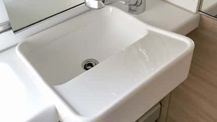 Aufsatz-Waschbecken von Perfect Van Aufsatz-Waschbecken von Perfect Van