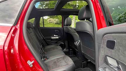 Zugwagen, Mercedes-Benz GLA 220D, Test, Rücksitze