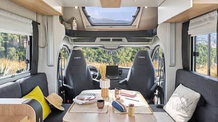 Lounge, Sitzgruppe, Face-to-Face, Wohnmobil Pilote Atlas A690GJ, Sitzgruppe