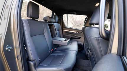 Zugwagen, Toyota, Toyota Hilux, Rücksitze