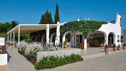 Rodas Restaurant, Essen, Freizeit