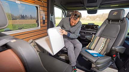 Hymer Grand Canyon S 700, Sitzgruppe, Arbeitsfläche f_Hymer_Grand_Canyon_S_700_Sitzgruppe2