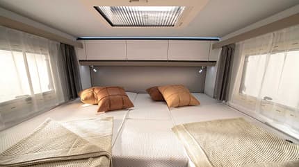Adria Innen, Wohnmobil, Camping