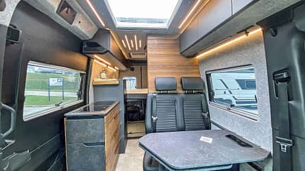 f_Allradsprinter_Adria2