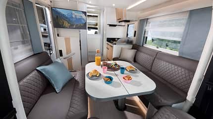 Sitzgruppe, Längssitzbank