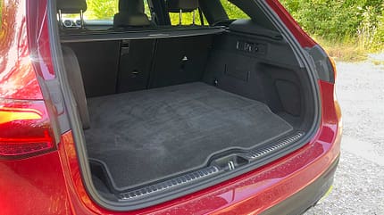 Kofferraum, Mercedes Benz GLC 300, Camping, Wohnwagen, Caravan