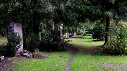 Hamburg's Cemetery Ohlsdorf