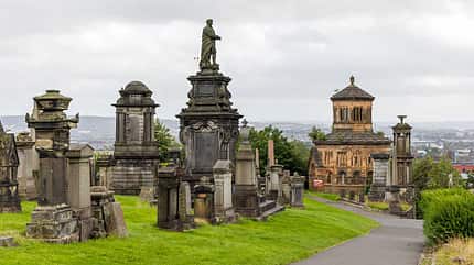 Travel Destination: The Glasgow Necropolis