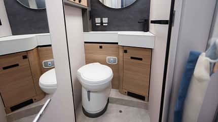 Hymer B-MC T 680, Wohnmobil, Camping, Premium, Urlaub Bad, Hymer B-MC T 680, Wohnmobil, Camping, Premium, Urlaub