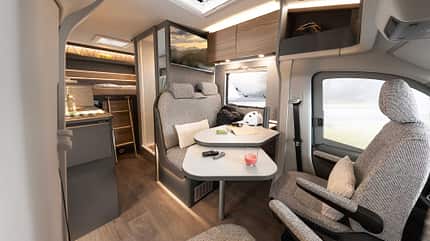 Dethleffs Globebus Performance 4x4 T16, Wohnmobil, Teilintegrierter, Innenraum