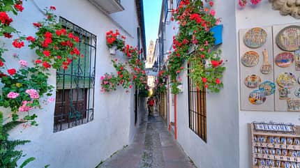 i_schmale_Straßen_Cordoba