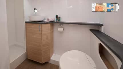 f_Reisemobile_mit_Heckbad_Hobby3