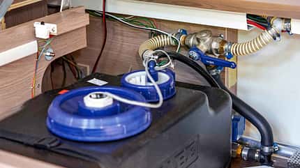 f_Winterfeste_Caravans_Tank