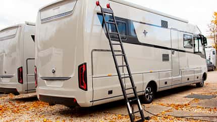 Leitertec Saugnapf-Leiter für Wohnmobile, 3,8 m Länge, Teleskopleiter