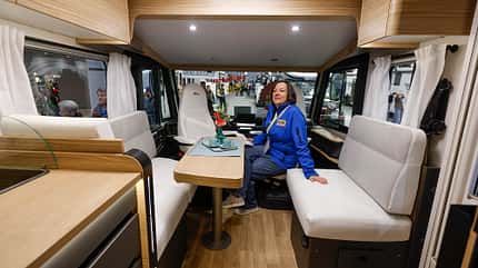 cmt, wohnmobil, mooveo Int 72 ebf elysee spring edition Sitzgruppe