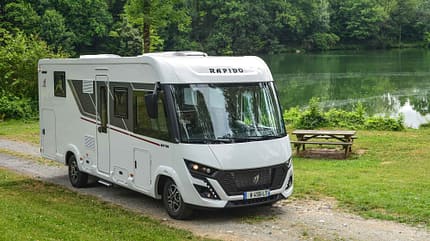 Vorderansicht, Rapido 8096, Wohnmobil, Integriert, Camping