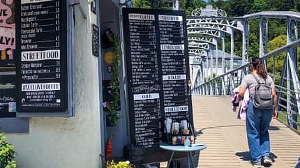 f_Salzburg_Fußgängerbrücke