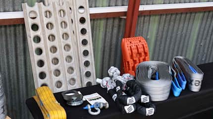 Workshop, Bergung, Wohnmobil, Sandblech, Traktionshilfe f_Berge-Workshop_Sandblech