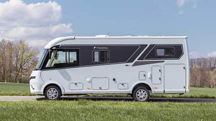 Frankia Neo Liner, Wohnmobil, Integrierter, Außen, Mercedes-Benz Sprinter