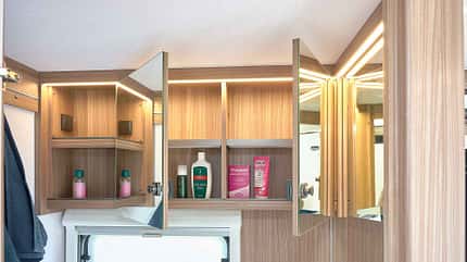 f_Fendt_Tendenza_515_SG_Spiegelschrank