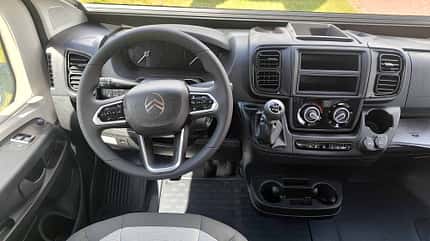 Select 640 SLB, Citroen Jumper, Fahrerhaus, Cockpit Select 640 SLB, Citroen Jumper, Fahrerhaus, Cockpit