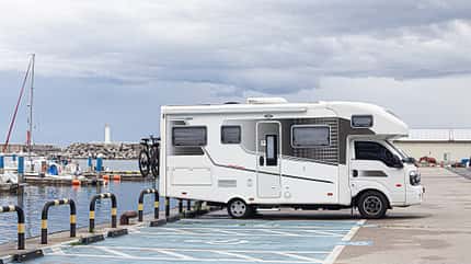Segelyacht, Hafen, Wohnmobil, Stellplatz Segelyacht, Hafen, Wohnmobil, Stellplatz