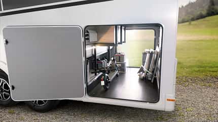 Dethleffs XL-A 7822-2, Heckgarage, Stauraum