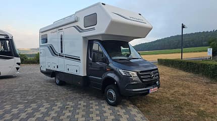 Phoenix Star 7200 RSL Alkoven-Wohnmobil von außen Phoenix Star 7200 RSL Alkoven-Wohnmobil von außen