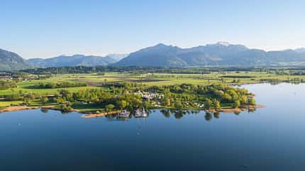 See, Campingplatz Rödlgries, Chiemsee, Chiemgau, Bayern, Übersee