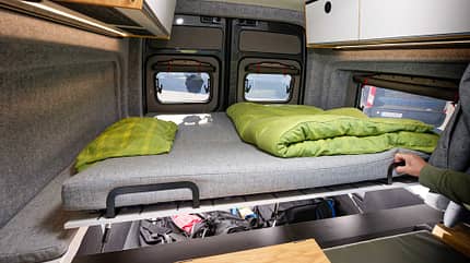 campingbus, rocket, tge Bett