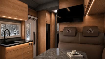 Atlantis Carbon 4x4