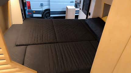 Vannado Karakorum, Camper, Expeditionsfahrzeug, Bett, Heckbett f_Vannado_Karakorum_Bett