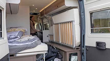 CampLife, TestTour, Reisemobil, Dänemark, Bürster B66 640 C, Innenraum, Heck i_CampLife_TestTour_Bürstner2
