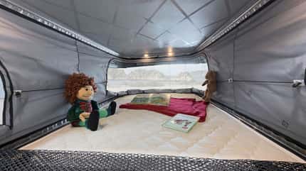 Bett im Hubdach, Sky-Up-Roof, Fenster Bett im Hubdach, Sky-Up-Roof, Fenster